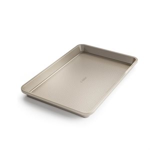 NON-STICK BAKING PAN 10" x 15"